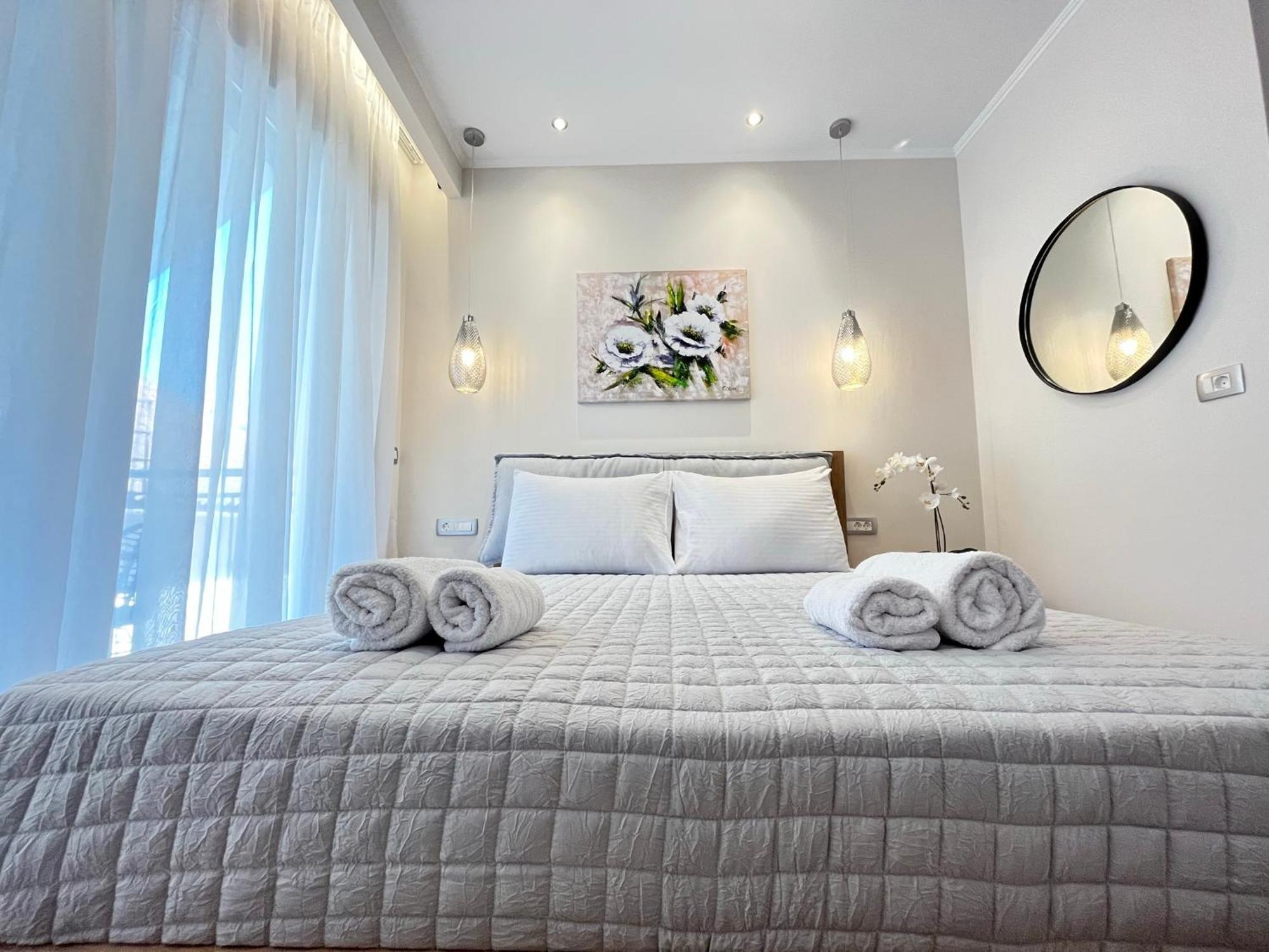 Maison Deluxe Studios And Apartment Parga Exterior photo
